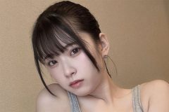 紅羽りお、強めビジュのCKグラ