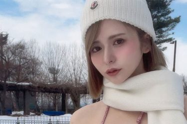 紅羽祐美、雪とビキニのギャップ萌え