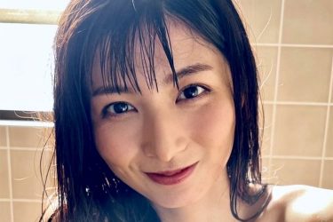 大島璃乃、しっとり艶おきパイ