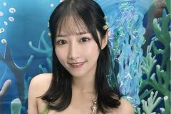 川瀬もえ、爽やか浮き輪美女