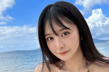 真島なおみ、海辺の絶景美ボディ