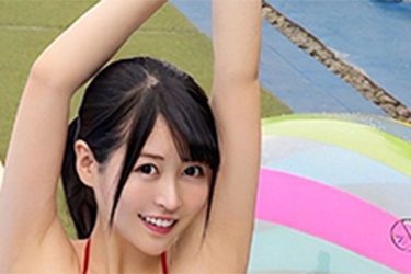 丸山りさ、伸びッとまん丸メロン