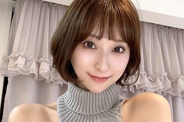 緒方咲、O字ワンピでまん丸色香