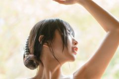 花宮いのり、輝く曲線美と横顔