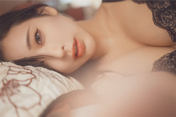 花宮いのり、魅惑の誘惑の画像2