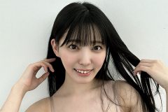 紫藤るい、さらさらランジェリー