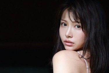 鈴木聖、魅惑のほくろ探し