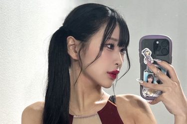 花宮いのり、競泳スケ自撮り