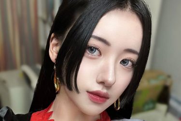 夏帆、ハンコックの美胸