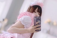 猫乃ここ、メイドおパンチら