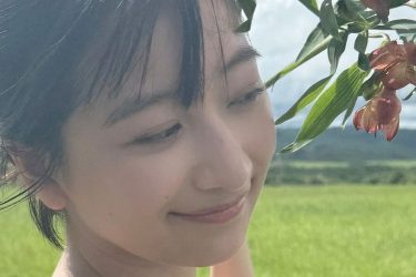 榎原依那、着衣ボイン