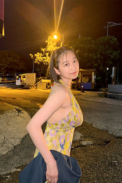 榎原依那、着衣ボインの画像2