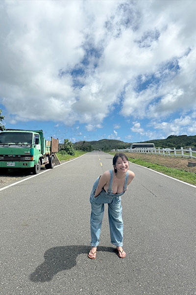 榎原依那、着衣ボインの画像4