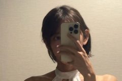 絃花みき、艶谷間ポスト