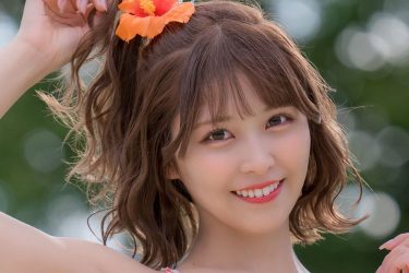 華乃井かほ、華やぎビキニ美女