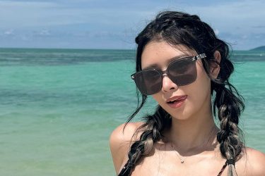 山田あい、ダイナマイトサングラス