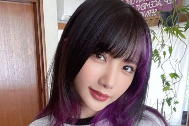 yunocy、ペロンと大胆誘惑