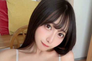 つぶらあい、休憩中でも色香ダダ漏れ…