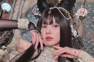 えなこ、美しすぎるバステト神