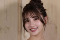 花咲楓香、純白大開放