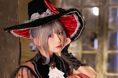 篠崎こころ、ビジュ爆発三変化コス