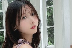 けんけん、日焼け跡ヒップ